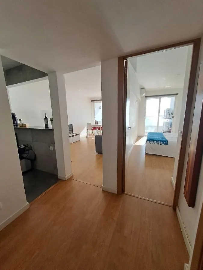 Casa Dos Cotas - Amazing Seaside Apartment With Balcony Cascais